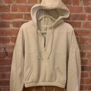 ALO yoga cream crop half zip sweatshirt, size large.